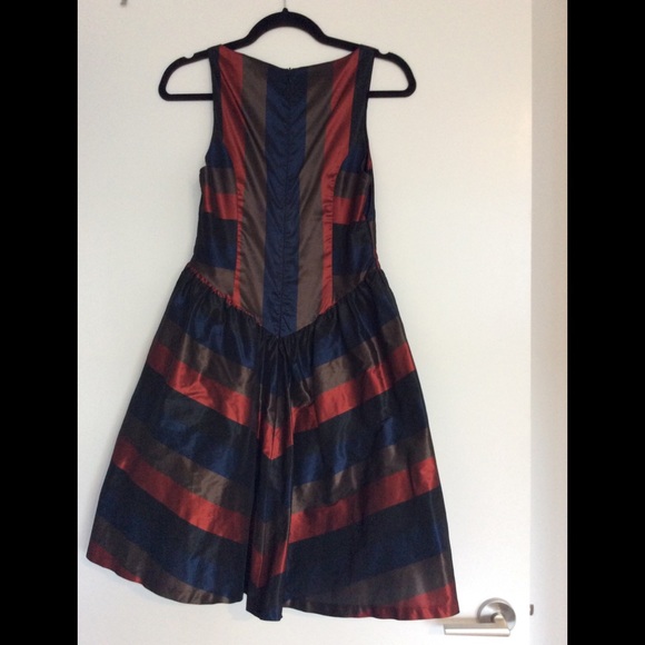 Retro Designer dress - Picture 5 of 8